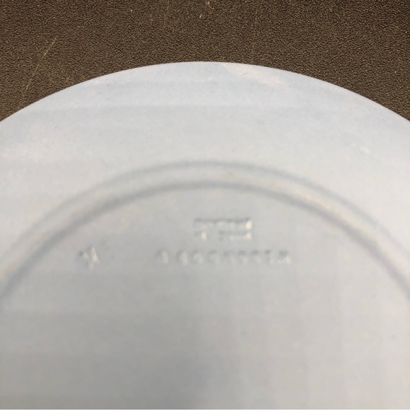 Wedgwood Royal Birth 1982 Blue Jasperware plate 4”. Charles and Diana FLAWLESS - Picture 3 of 4